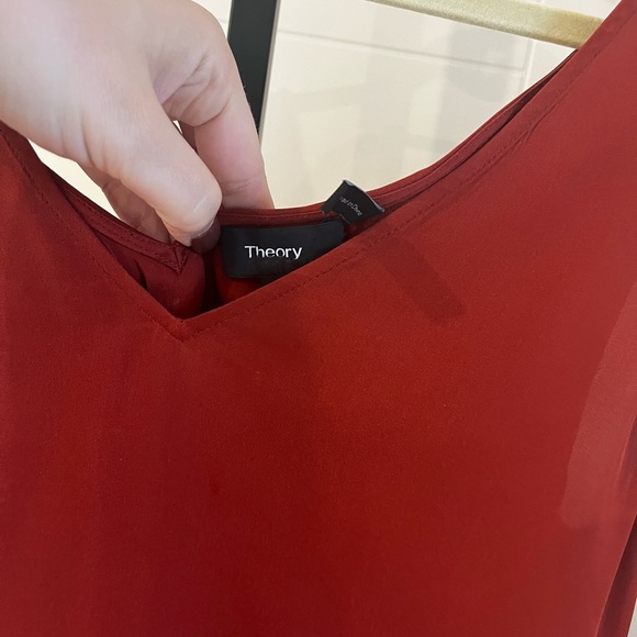 Theory Red Silk tank - Picture 2 of 4